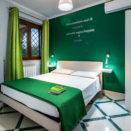 Bed and Breakfast Il Bacio E La Nocciola Labico Exterior foto